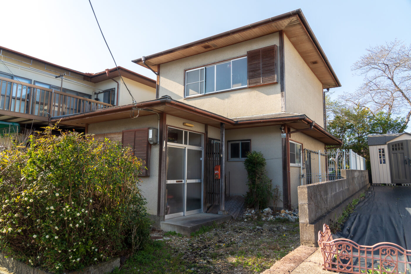 空き家を放置するリスクと、リノベーションで資産を活かす方法