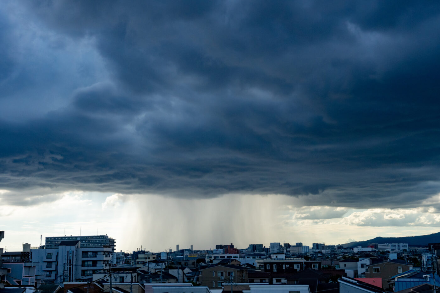 マンション管理組合のための「ゲリラ豪雨」事前対応サービスという選択
